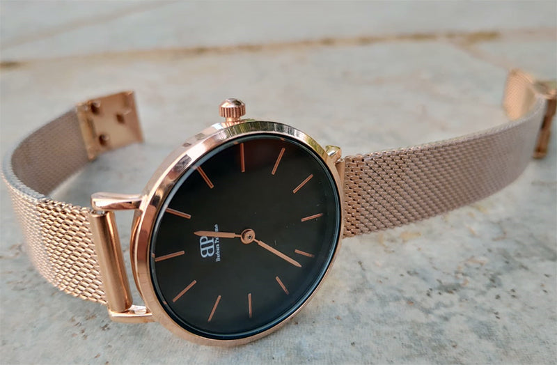 Orologio classico donna in oro rosa Halfeti