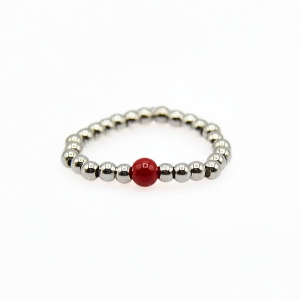 Elastischer Ring mit rotem Achat – Leidenschaft und Eleganz