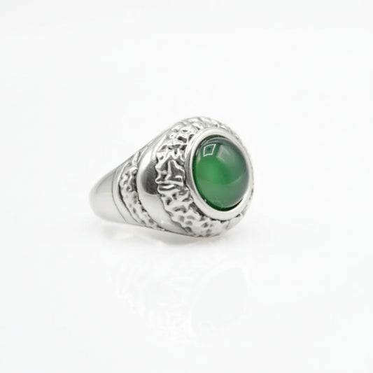 Anello Ocean Emerald con giada verde  Riflesso di Natura Pura