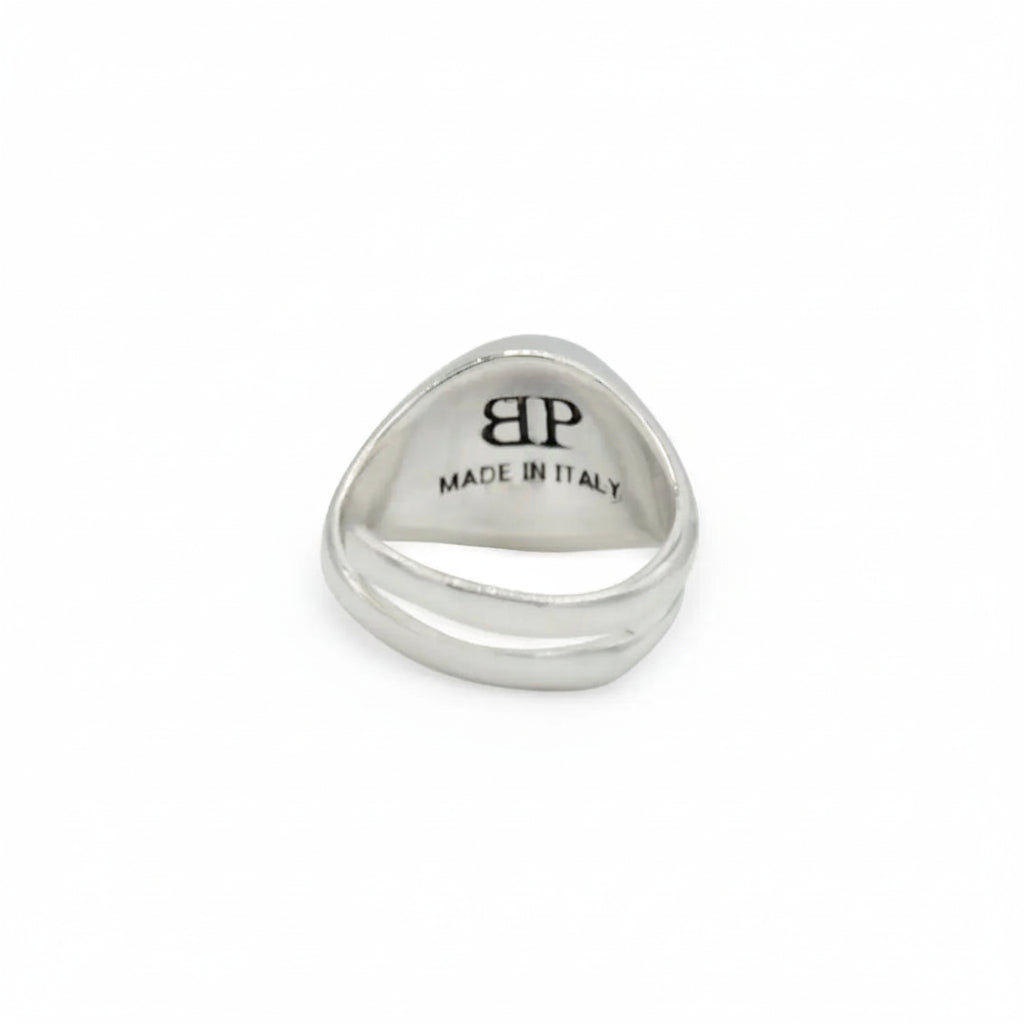 Eternity – Siegelring mit schwarzem Onyx-Cabochon: Klassischer Stil, moderne Raffinesse