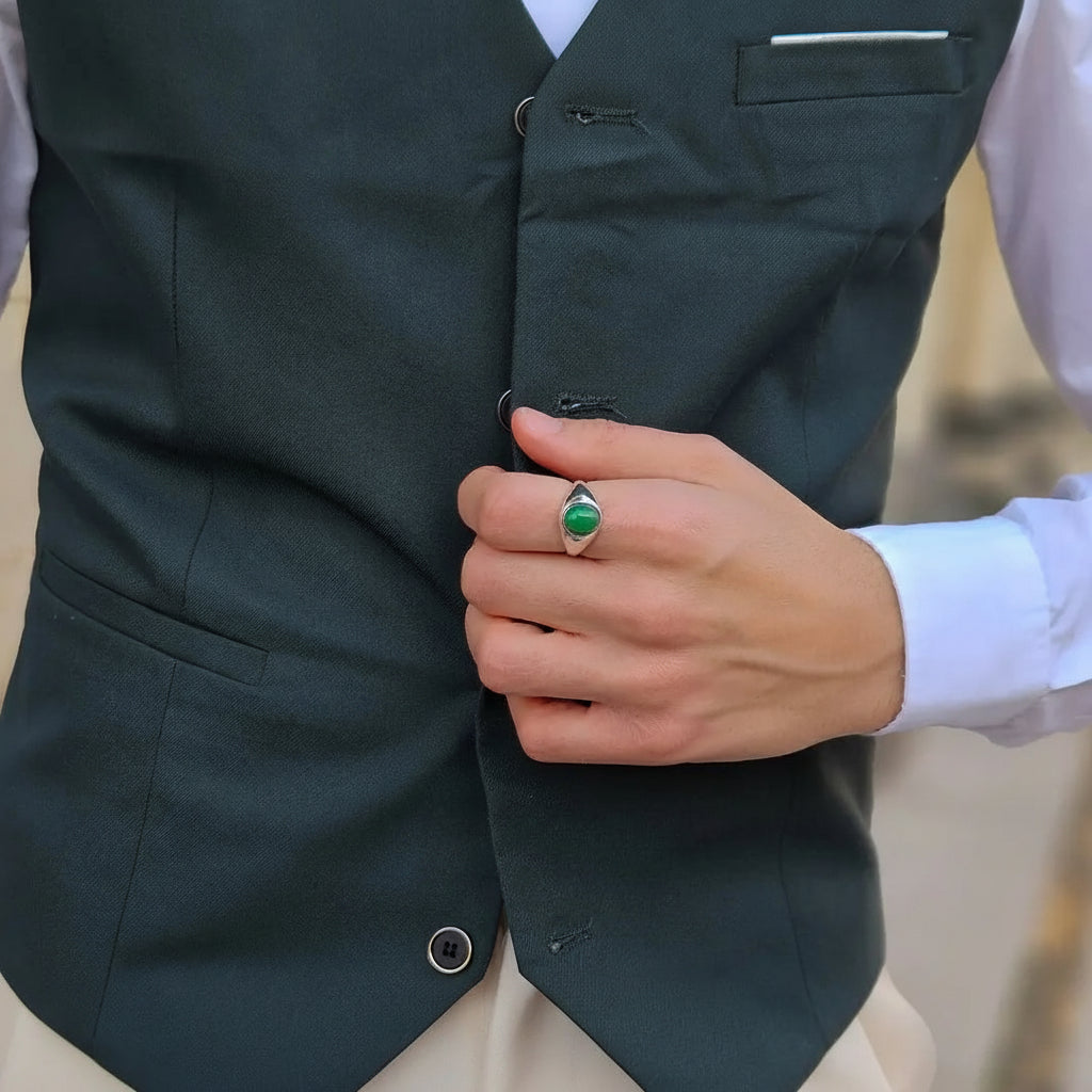 Grüner Jade Eternity Ring – Zeitlose Eleganz