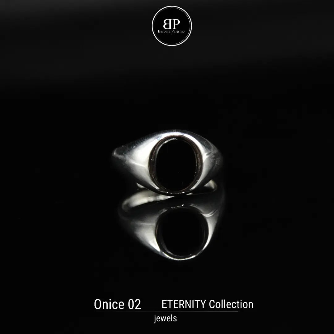 Eternity - Flacher schwarzer Onyxring: Stärke und Eleganz