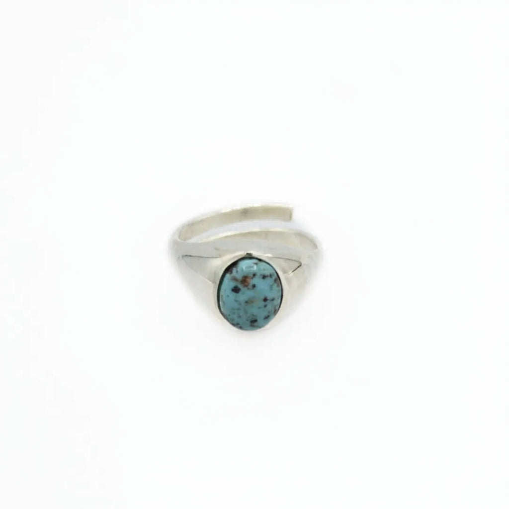 Eternity - Anello con Pasta Turchese: Un Simbolo di Fascino ed Eleganza