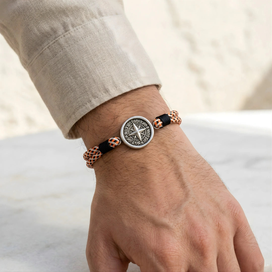 Bracciale Bussola Nautica in Paracord Arancio Nero e Bianco