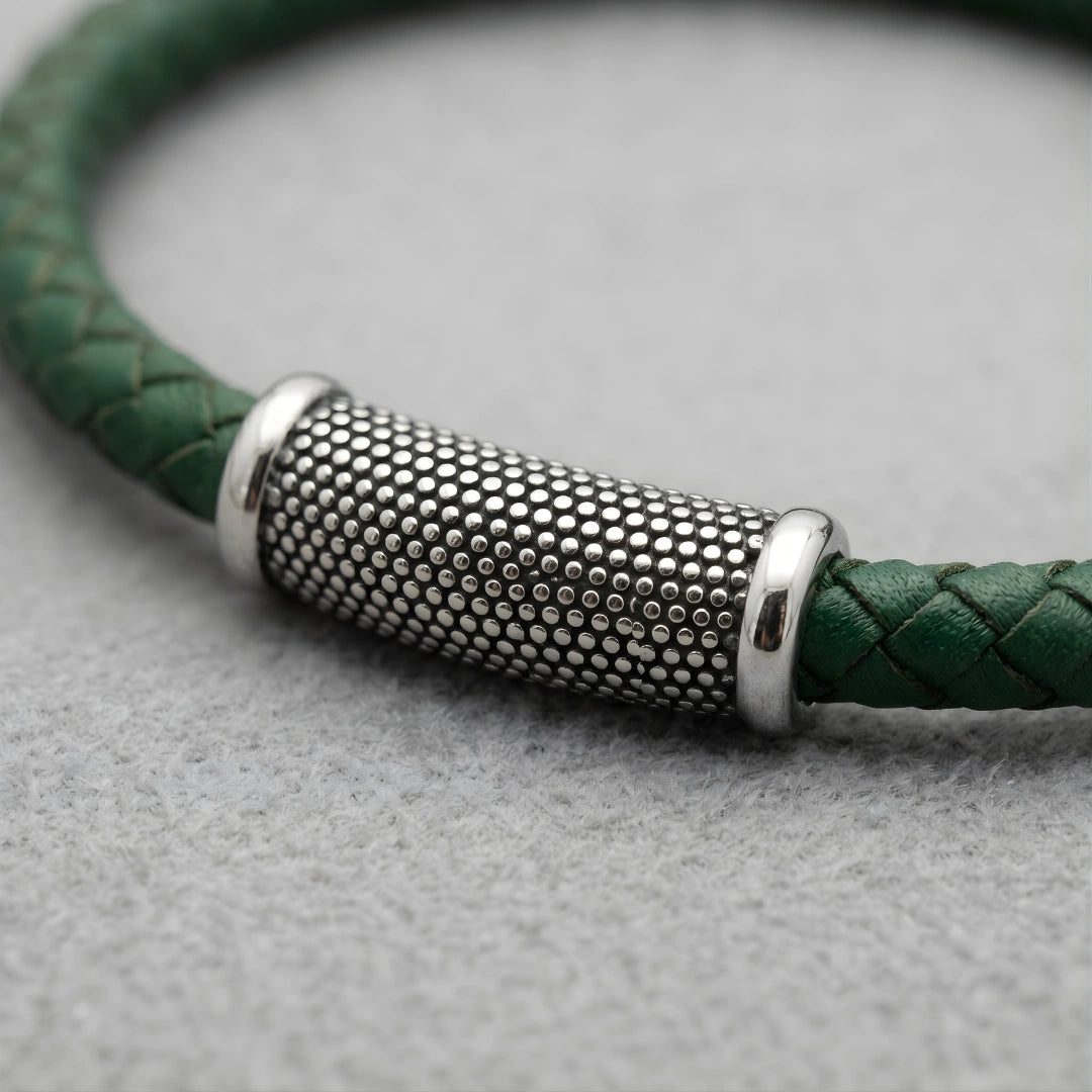 Bracciale Pelle Verde chiusura puntinata acciaio calamitata