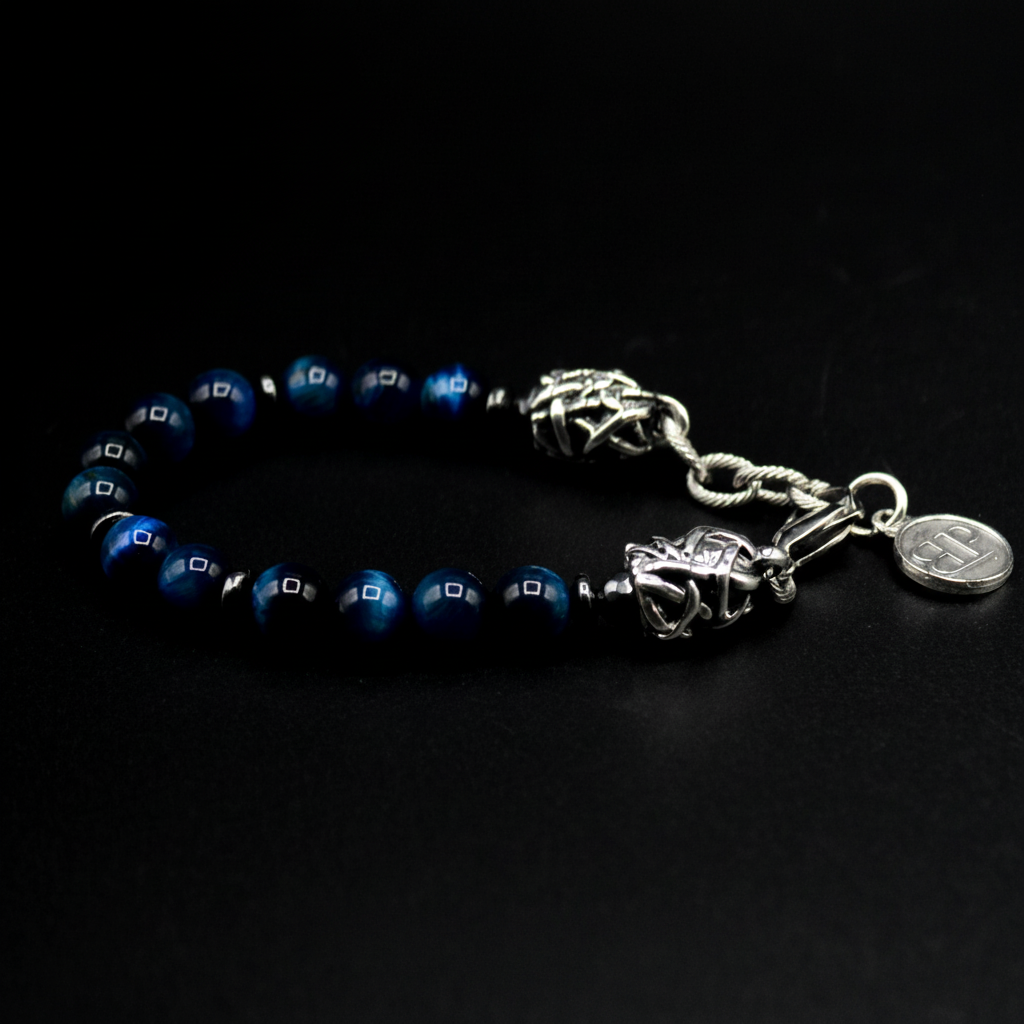 ABISS-Armband – Hämatitblaues Tigerauge und silberne Anschlüsse