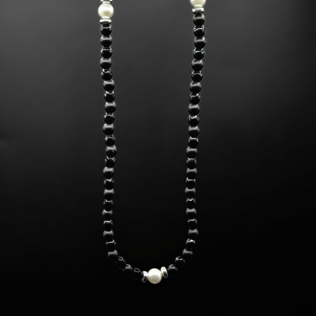 Rococò Noir Elegance – Collana Artigianale con Onice e Perla