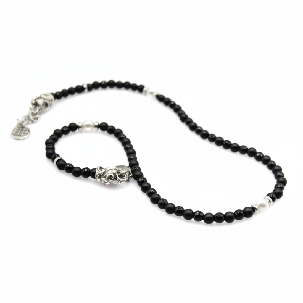 Rococò Noir Elegance – Collana Artigianale con Onice e Perla
