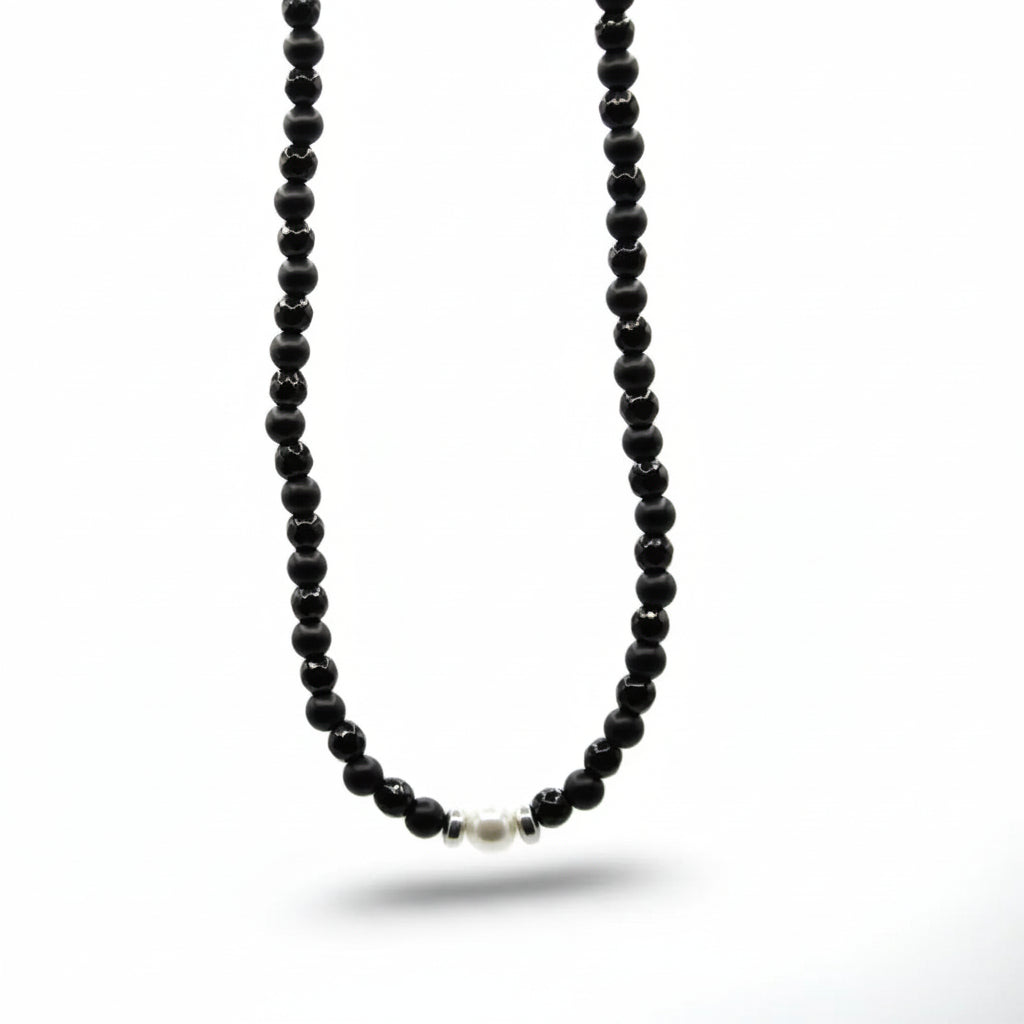 Rococò Noir Elegance – Collana Artigianale con Onice e Perla