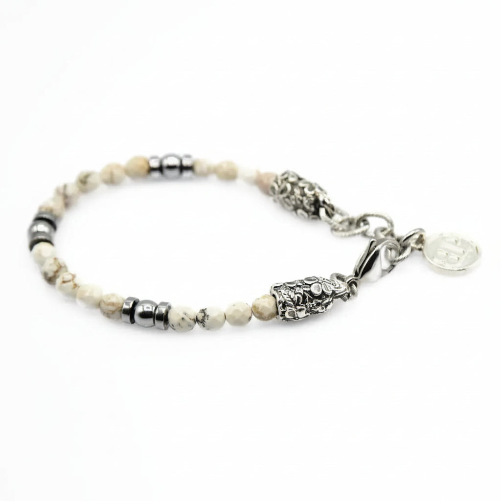 Bracciale Eden Lotus: Eleganza Spirituale che Tocca l'Anima