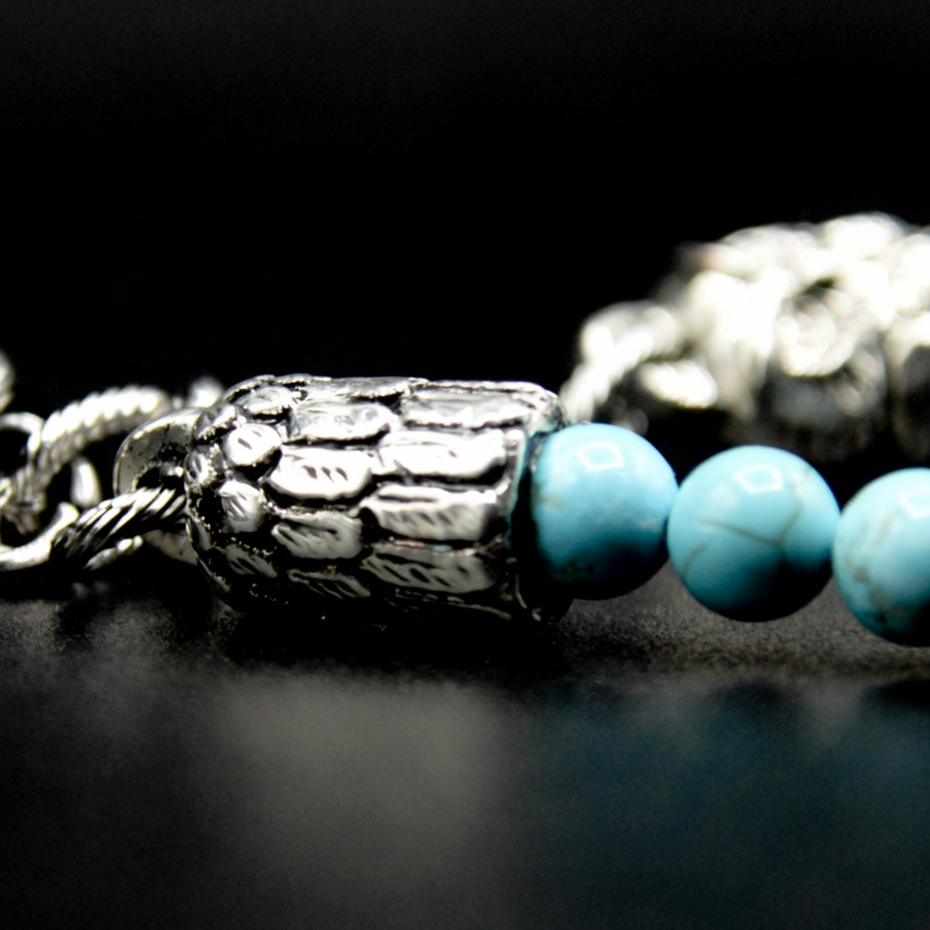 Sentinel – Türkisfarbenes Steinarmband mit Eule